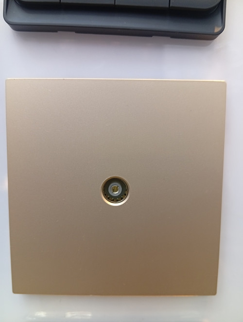 TL slim TV socket 