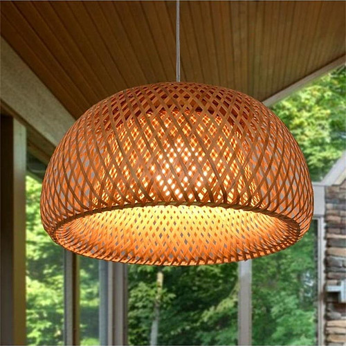 Natural bamboo pendant light 