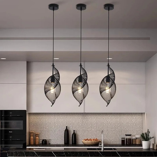 Spiral pendant light 