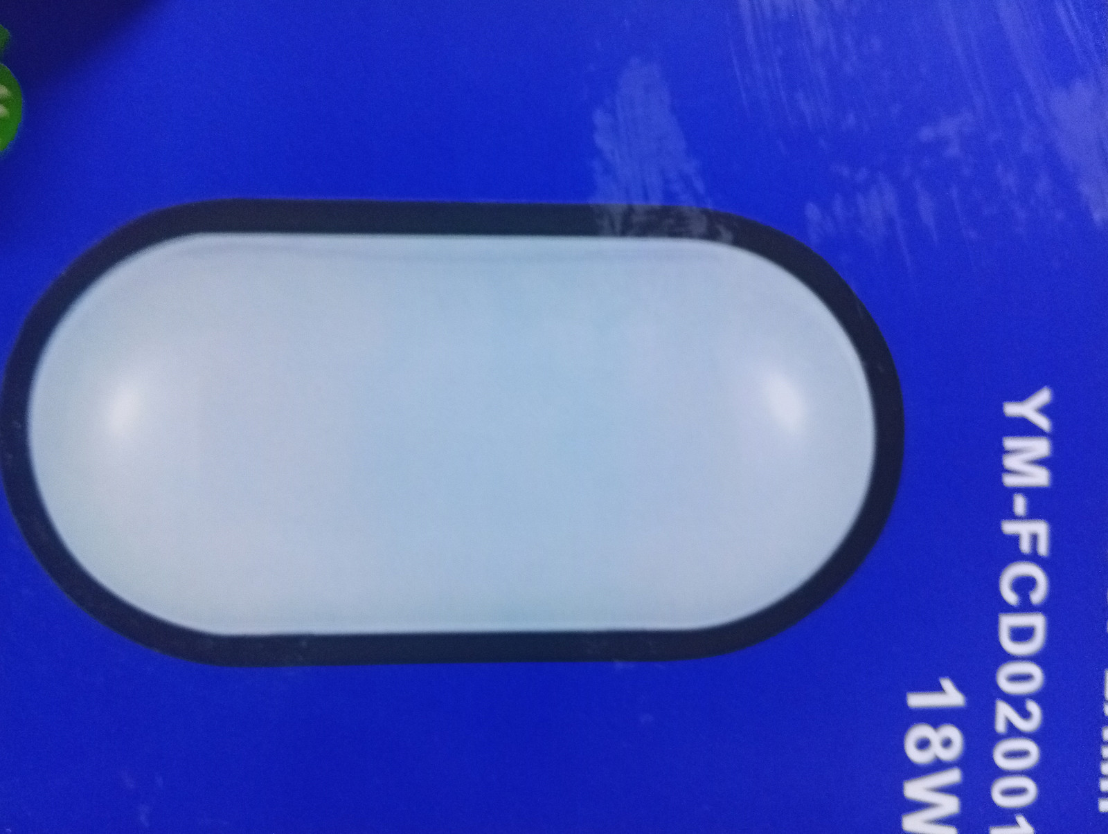 Oval bulkhead 18w