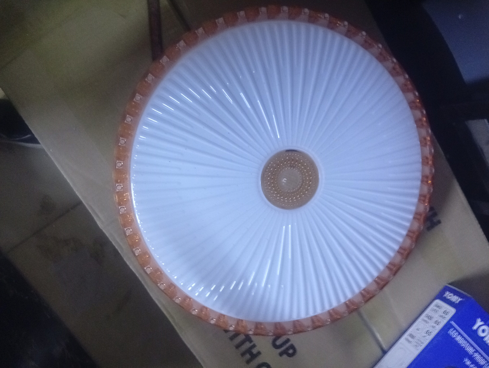 Ceiling light