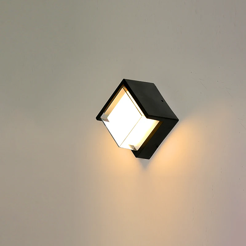 Cube waterproof wall light