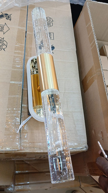 Crystal rod wall bracket 