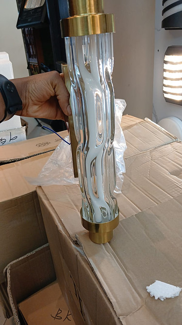 Modern luxury glass wall bracket 