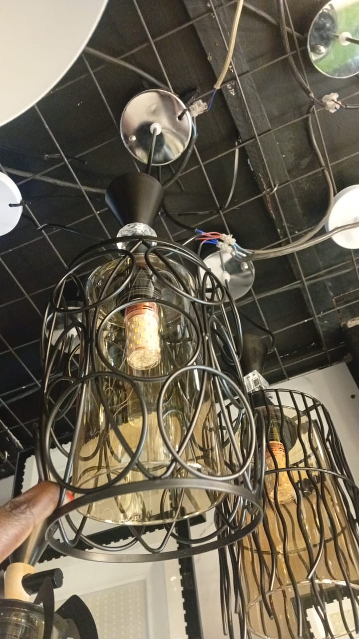 Mesh pendant light 