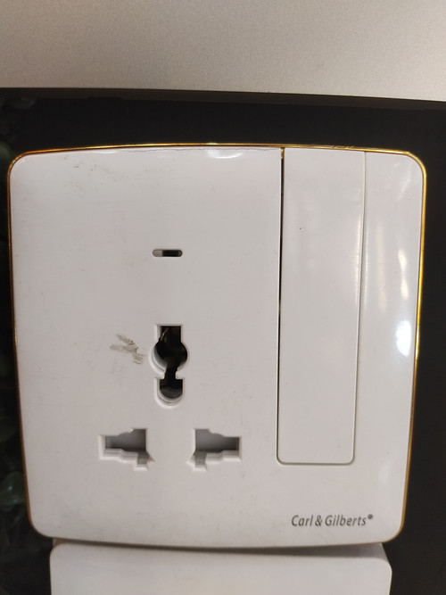Single socket
