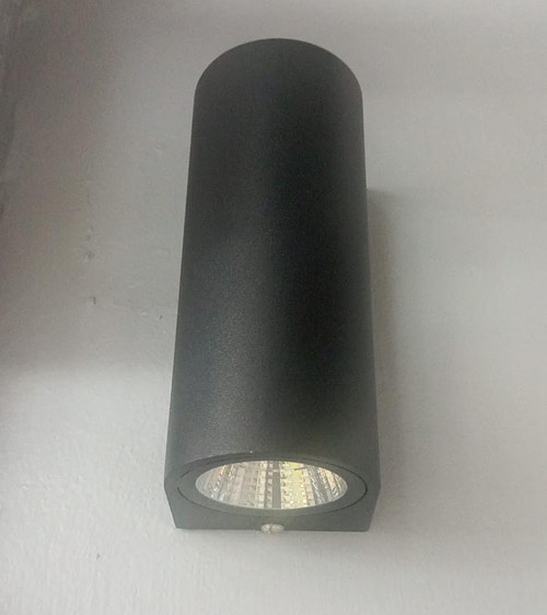 Outdoor wall bracket 