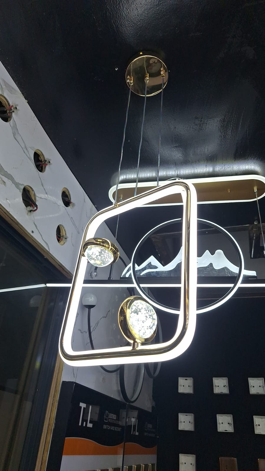 Led light chandelier 