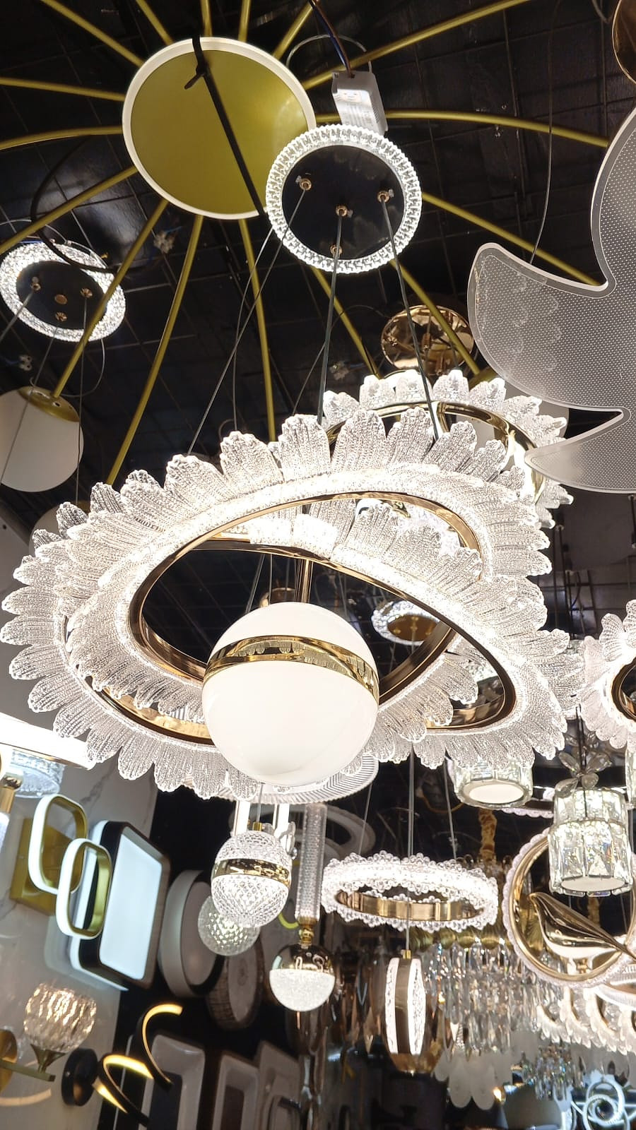 Led chandelier light