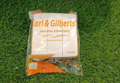 Carl&Gilbert 3gang switch
