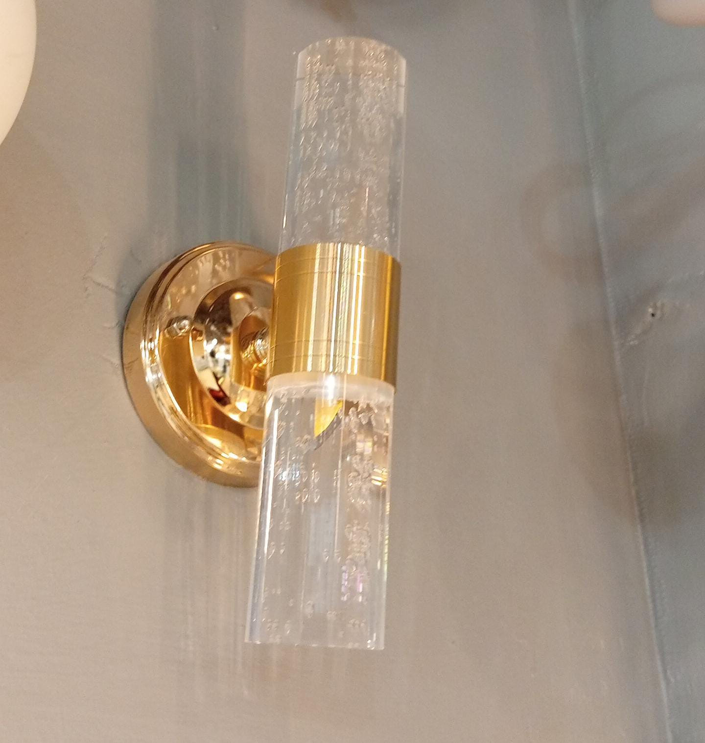Led glass rod wall bracket 