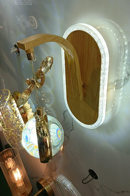 Wooden led wall bracket 