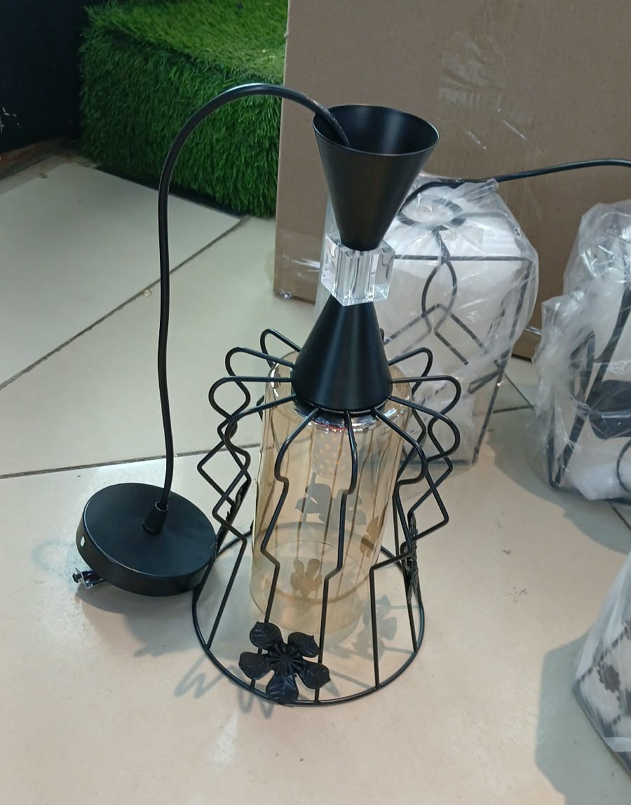 Modern metallic pendant light 