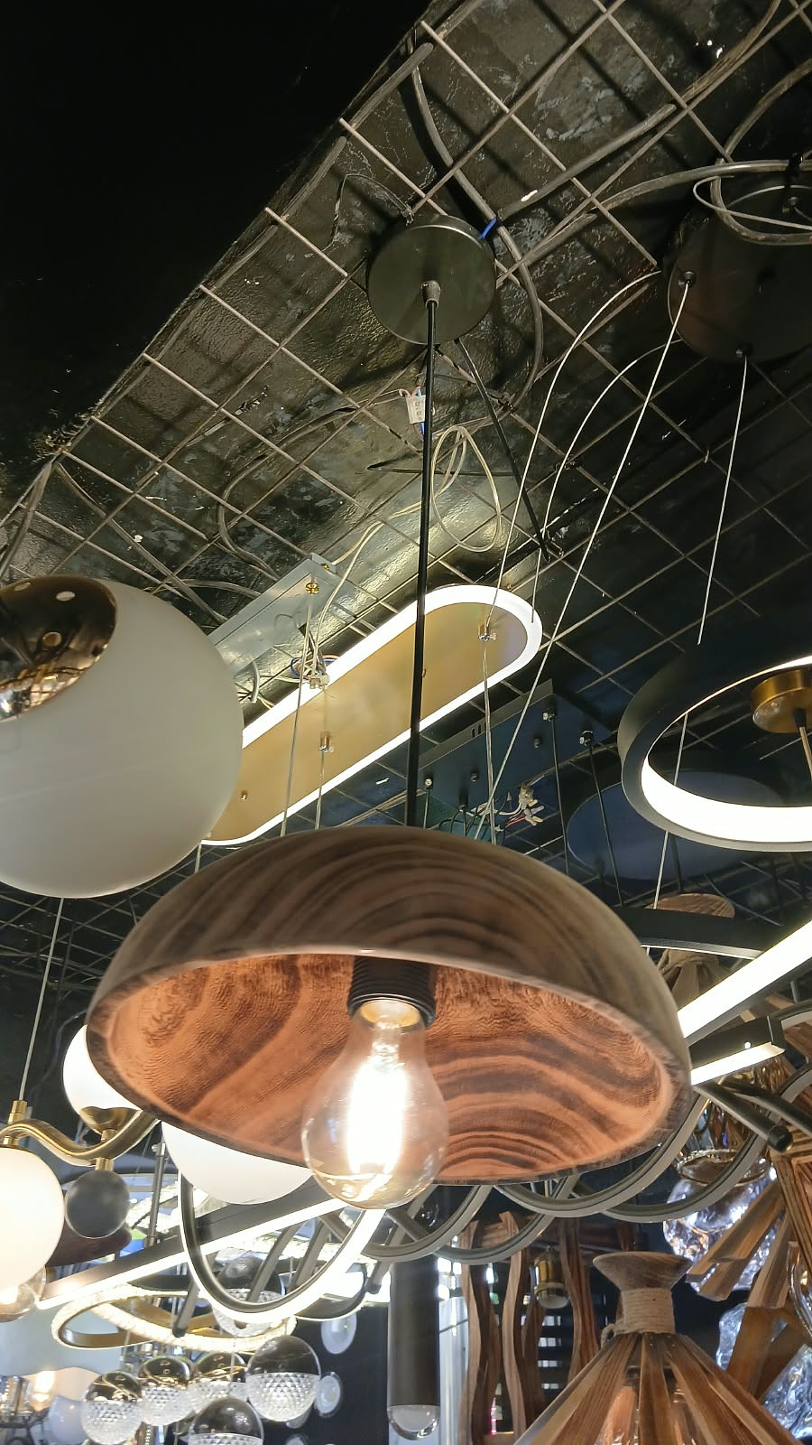 Wooden bowl hanging pendant 
