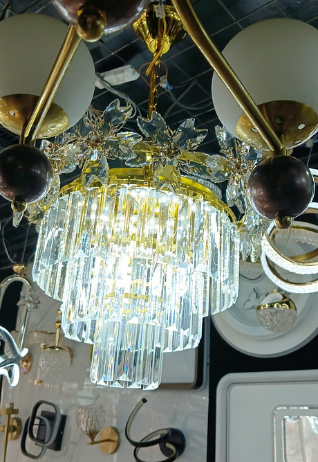 Mini crystal chandelier light