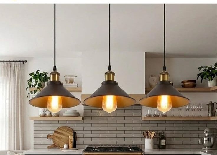 Metallic hanging pendant bk