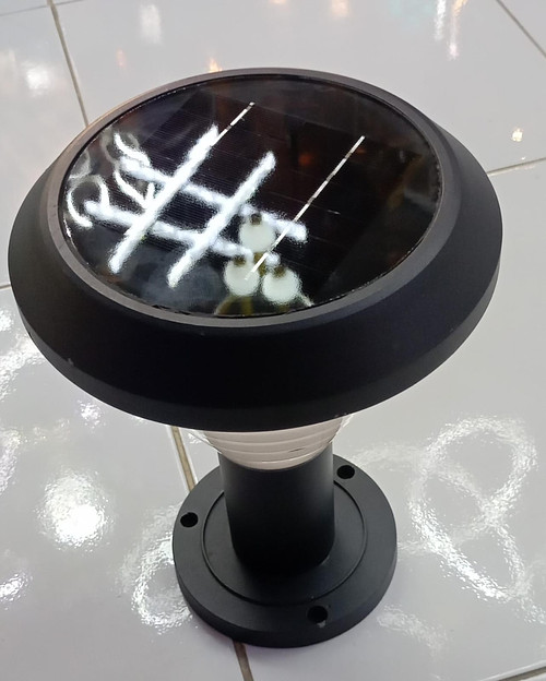 Solar gate lights