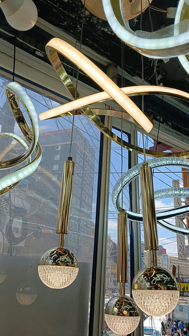 Modern chandelier light 