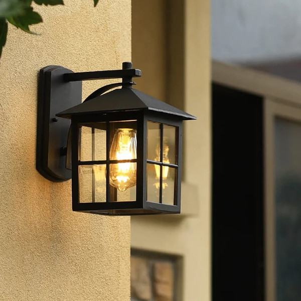 Modern Outdoor Wall Bracket Light